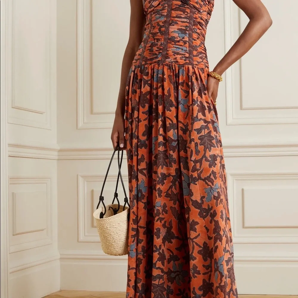 Anya open-back ruched floral-print silk-crepe maxi dress - Picture 2 of 12